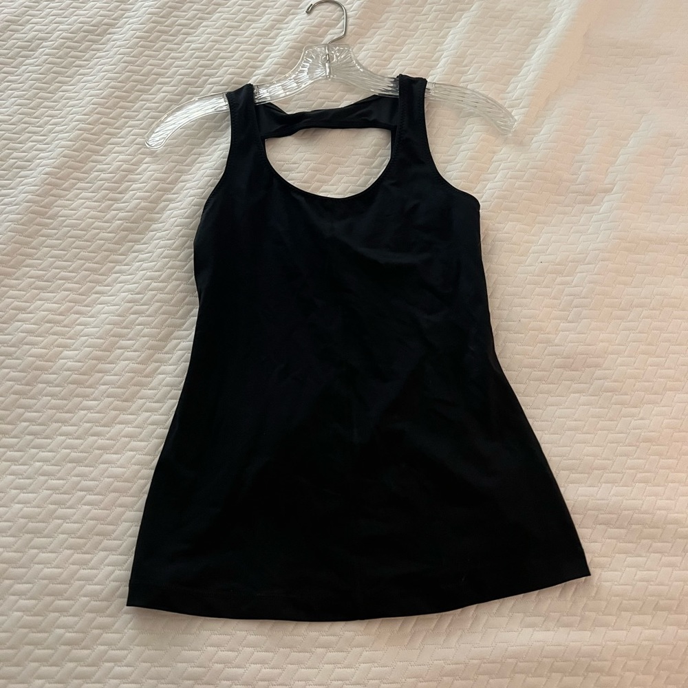 Lululemon black workout tank